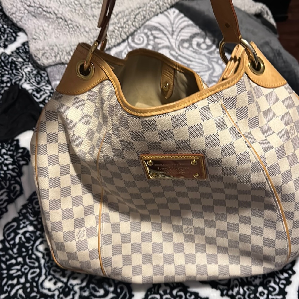 Authentic Rare Very Large Azur GM Louis Vuitton Bag. This Bag is Discontinued.